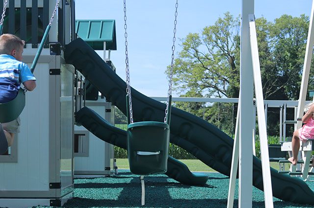 best time to buy a swing set